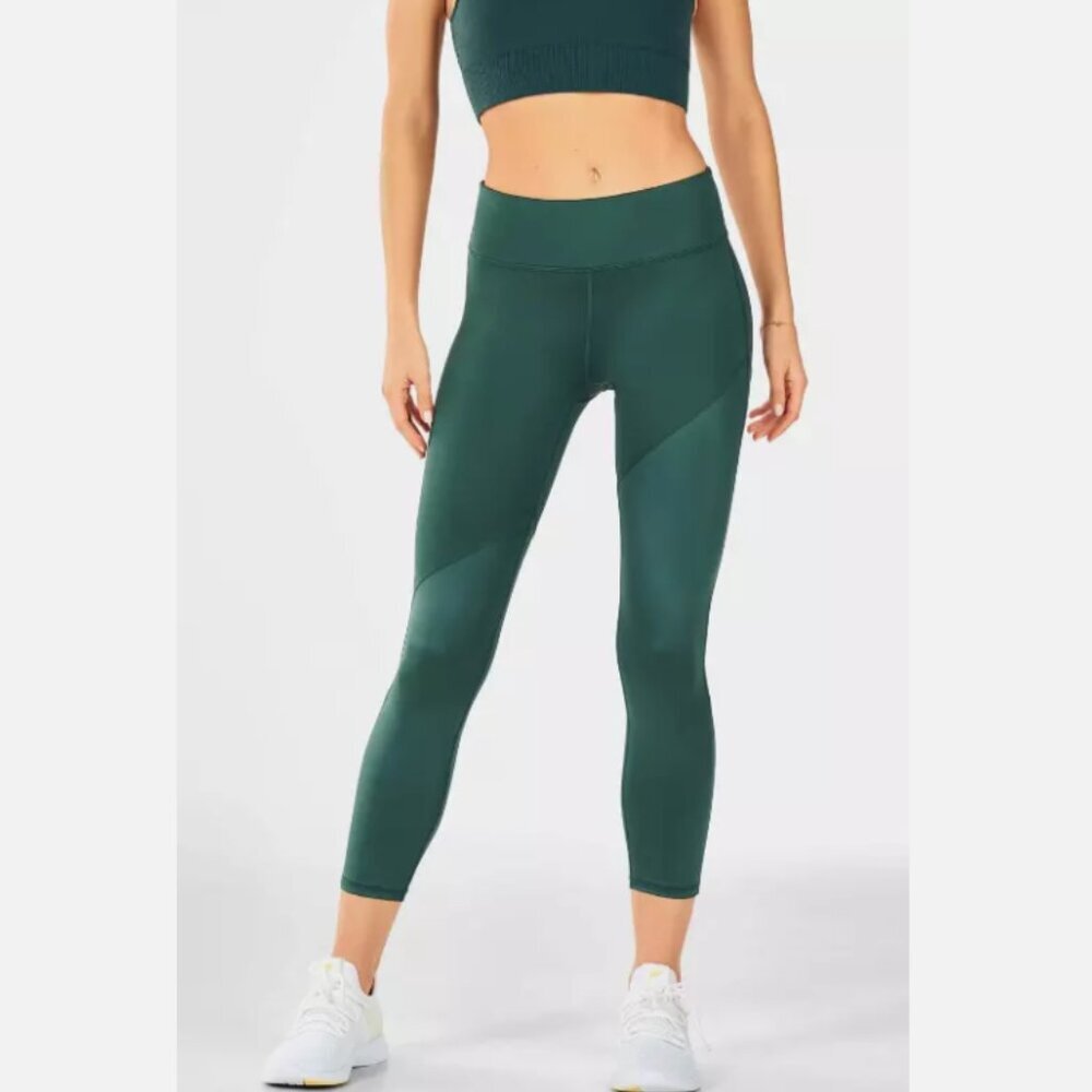 Fabletics Mid-Rise UltraCool Shine 7/8 Salar Stride Leggings Womens Size Medium